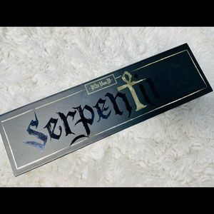 KVD Serphentina Palette